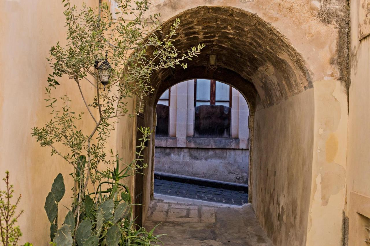 Villa La Dimora sotto le Stelle Noto Esterno foto