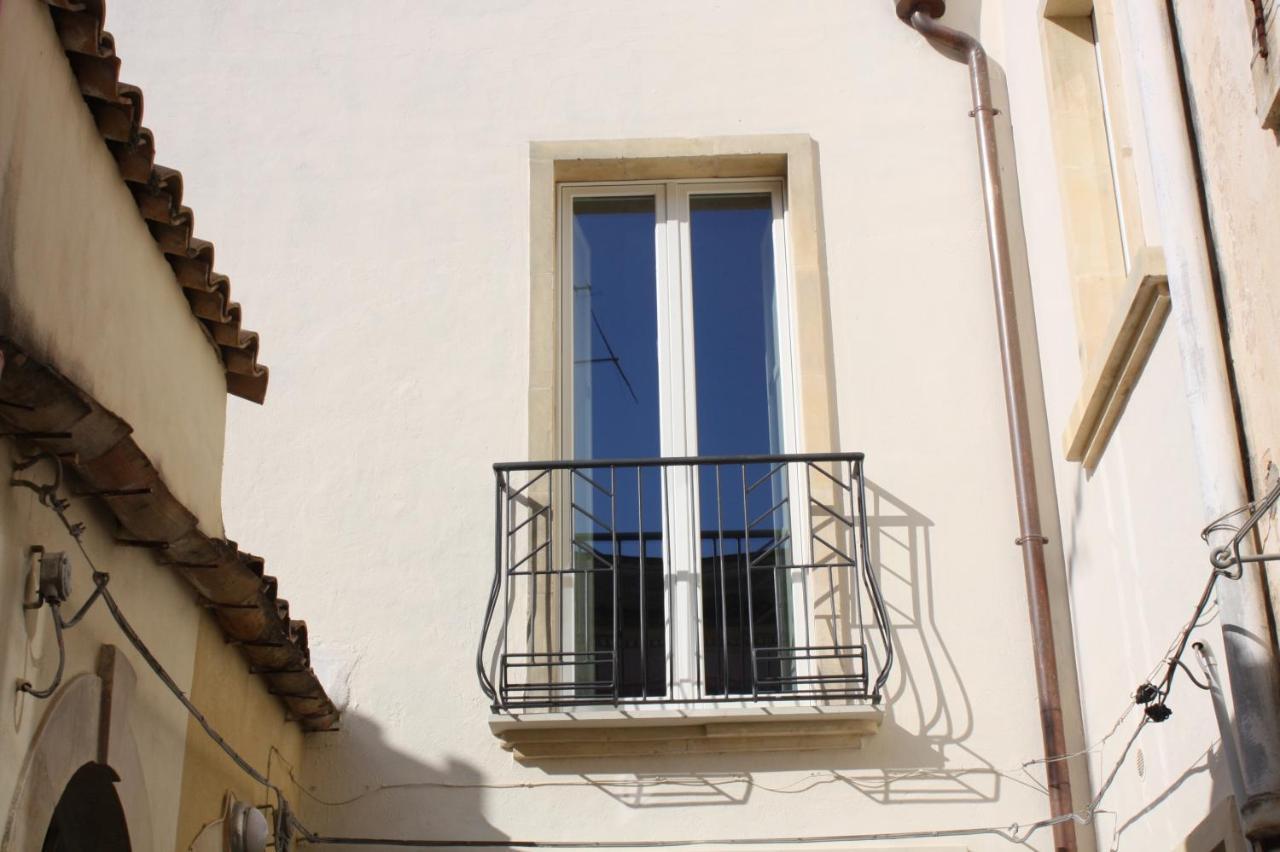 Villa La Dimora sotto le Stelle Noto Esterno foto